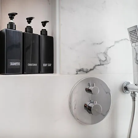 Ramblas Waterfront דירה