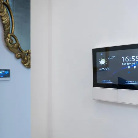 דירה Ramblas Waterfront ברצלונה